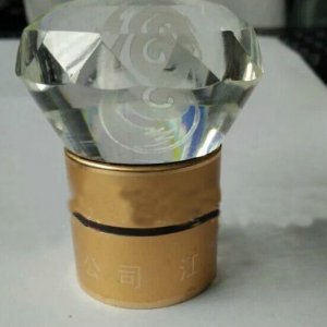 水晶酒瓶蓋
